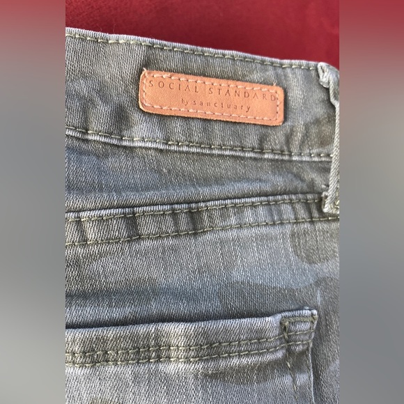 Social Standards by Sanctuary camouflage green high rise size 12 - Picture 3 of 4